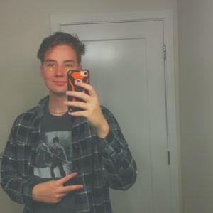 Meet your Posher, Hunter